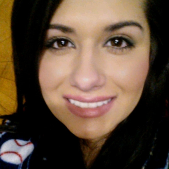 Meet your Posher, Crystal - Picture 1 of 1